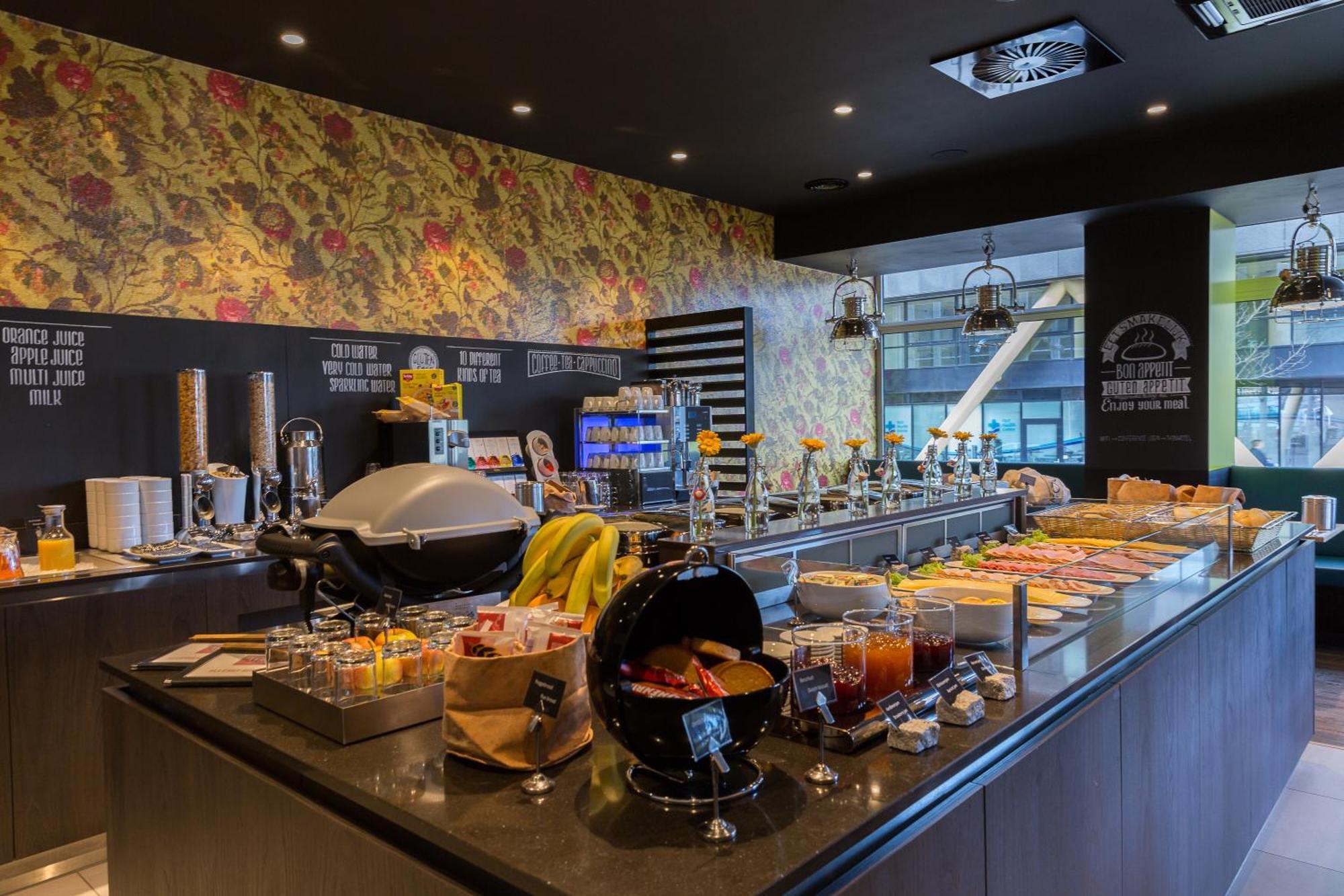 Thon Hotel Rotterdam City Centre Ngoại thất bức ảnh