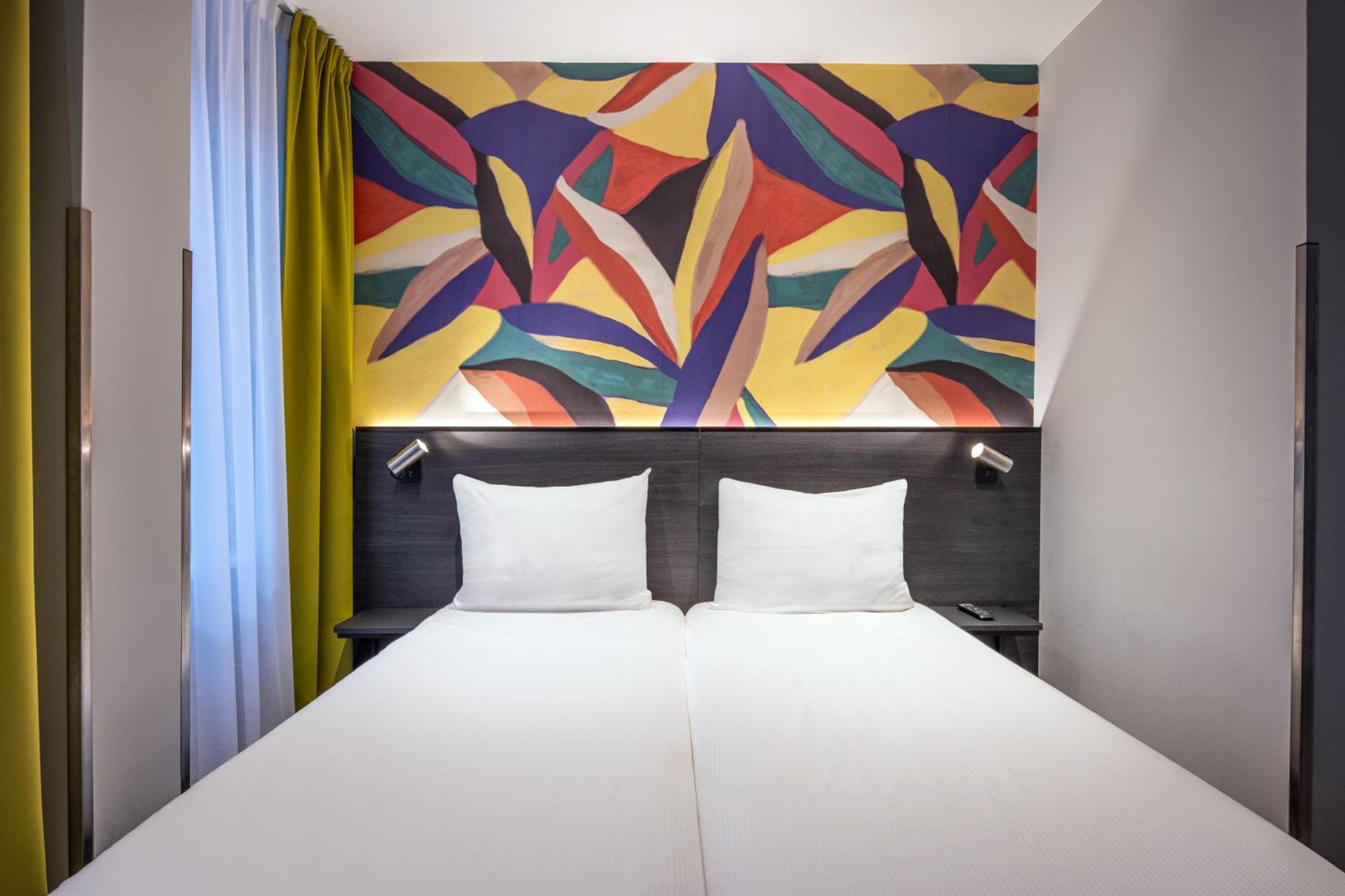 Thon Hotel Rotterdam City Centre Ngoại thất bức ảnh